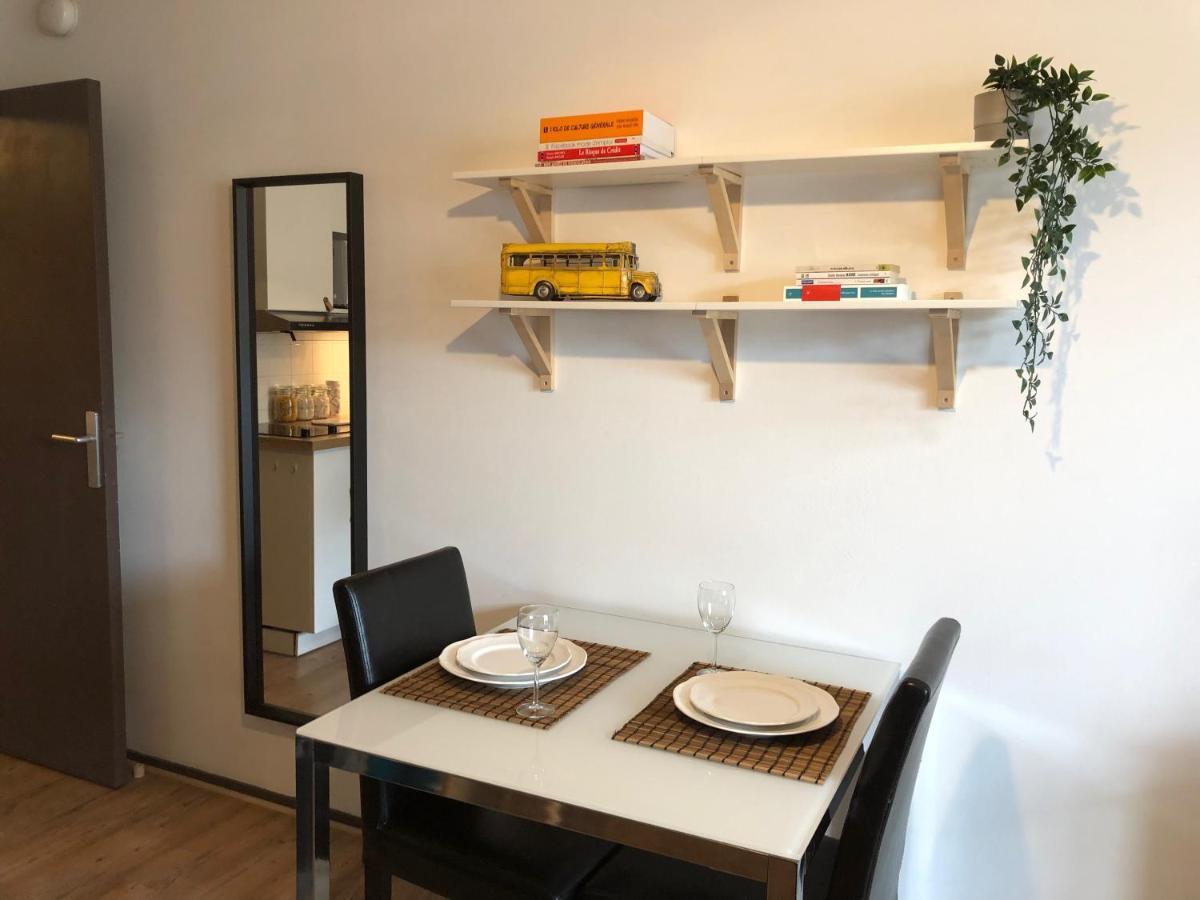 Studio Avec Balcon & Parking Gratuit - Tours Gare Exterior foto